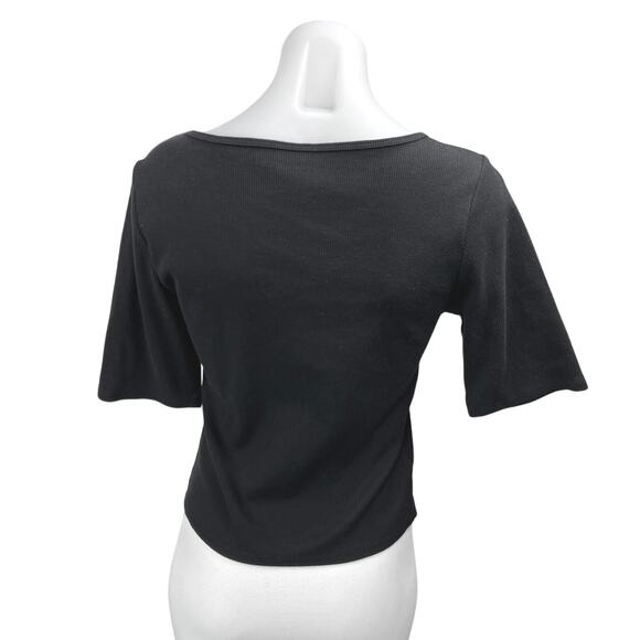 NEW Abercrombie & Fitch Black Rib Knit Short Sleeve Cutout Crop Blouse Top Sz L - Picture 2 of 5